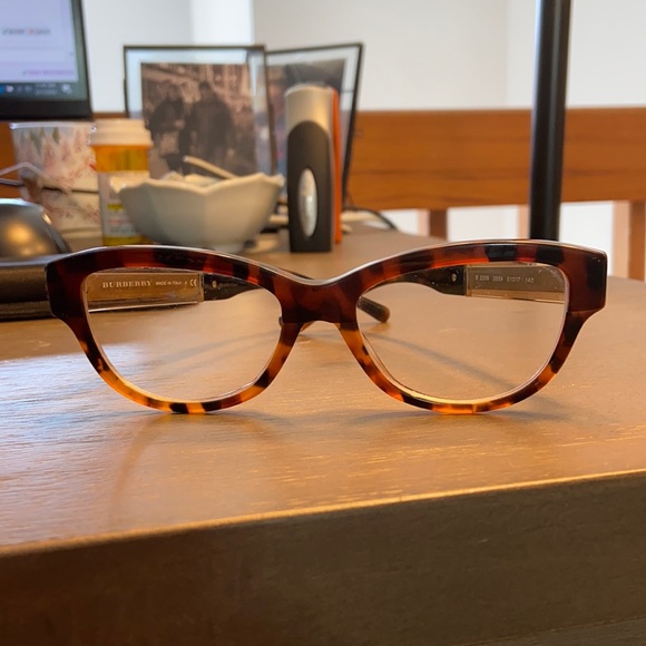 Burberry frames - Picture 2 of 10